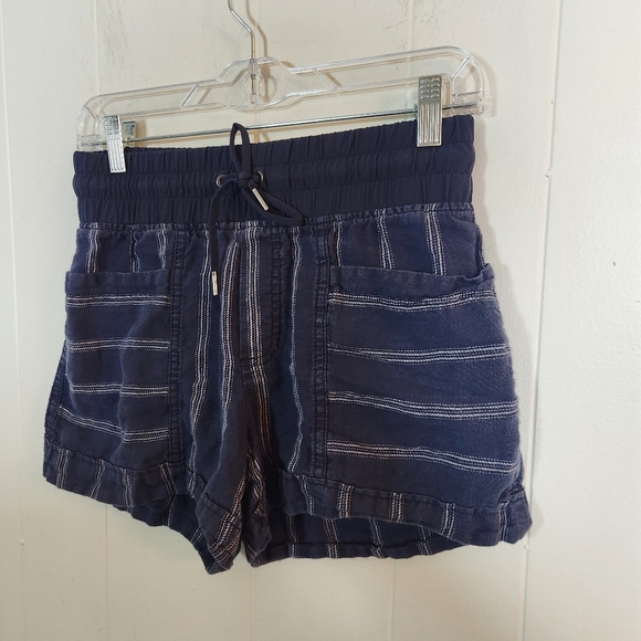 Athleta Navy Blue White Stripe Drawstring Cabo Linen Shorts Size 2 - Picture 8 of 16